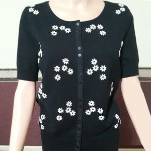 DESIGNERS ORIGINALS BLACK W/WHITE EMBROIDERED FLOWERS SHORT SWEATER SIZE S NWT